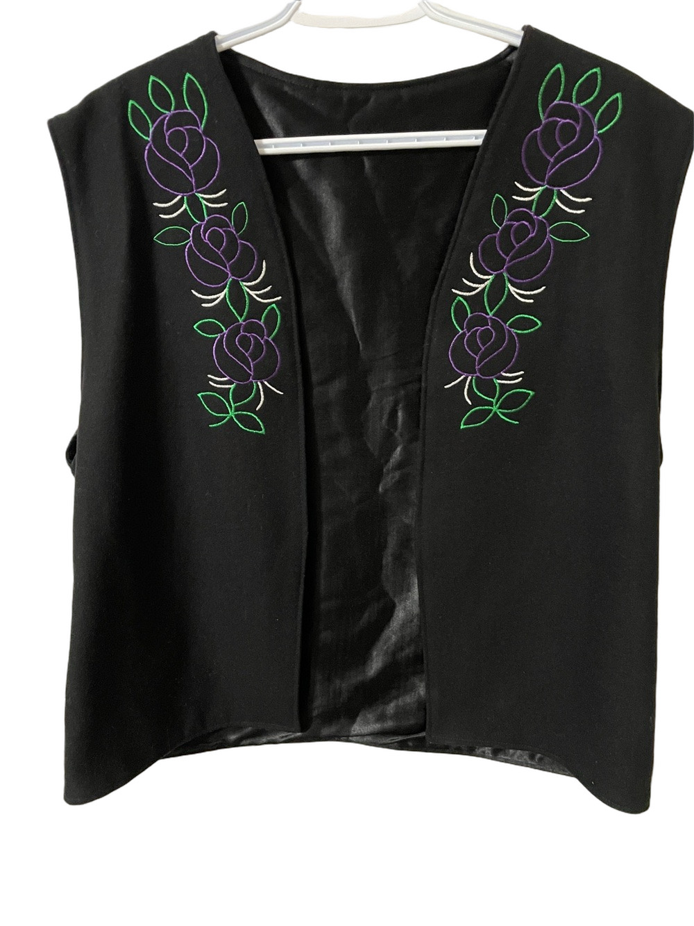 Indigenous Inspired Black Wool Embroidered Vest Size Large